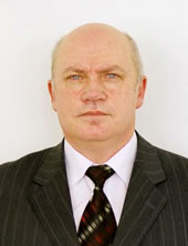 Dr. Alexander Naumov